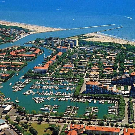 Stunning With Private Garden - Beahost Porto Santa Margherita di Caorle
